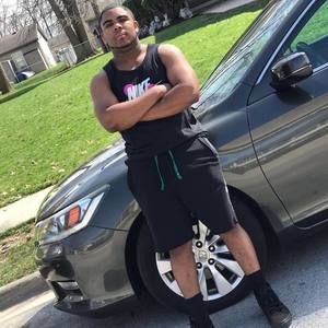 Meet your Posher, Travis